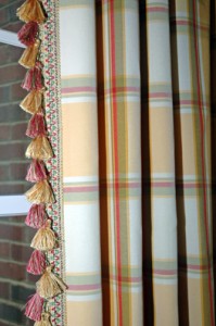 This fabric has all the bright colors of spring and brings a fresh look to the breakfast. Along the leading edge there is multi-colored tassel trim and braid.